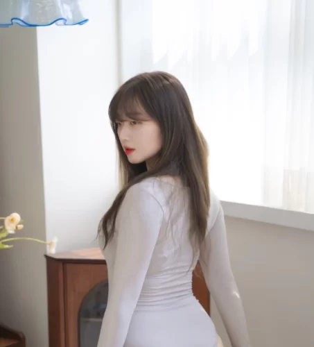 Koby美女写真合集【21套 14GB 夸克】-青春分享栈